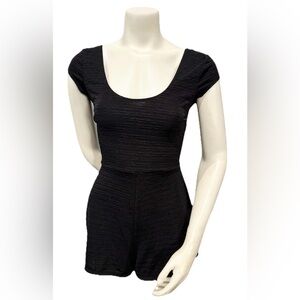Urban Outfitters Black Open Back Romper Bow Tie Detail — Size S NWT